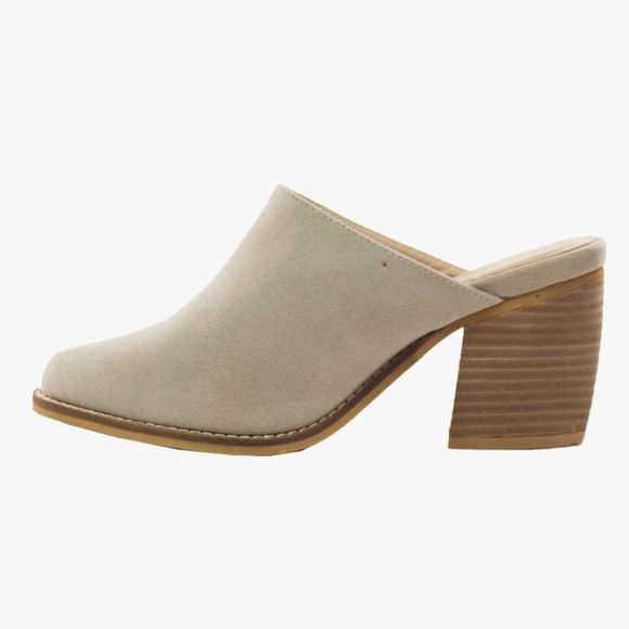 Shoes - Women's Tan Mules